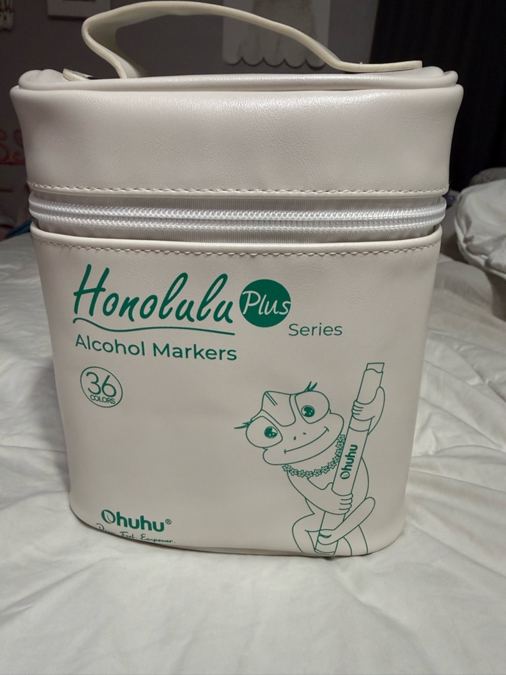 Ohuhu36 count  Honolulu Plus Alcohol Markers and Case - Cream with Teal Graphics